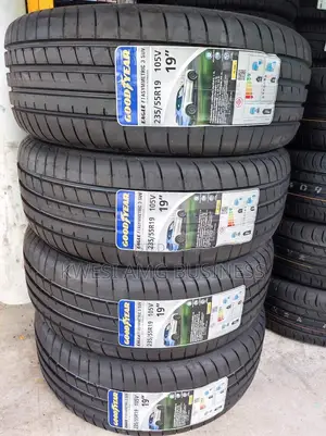 GOODYEAR 235/55r19