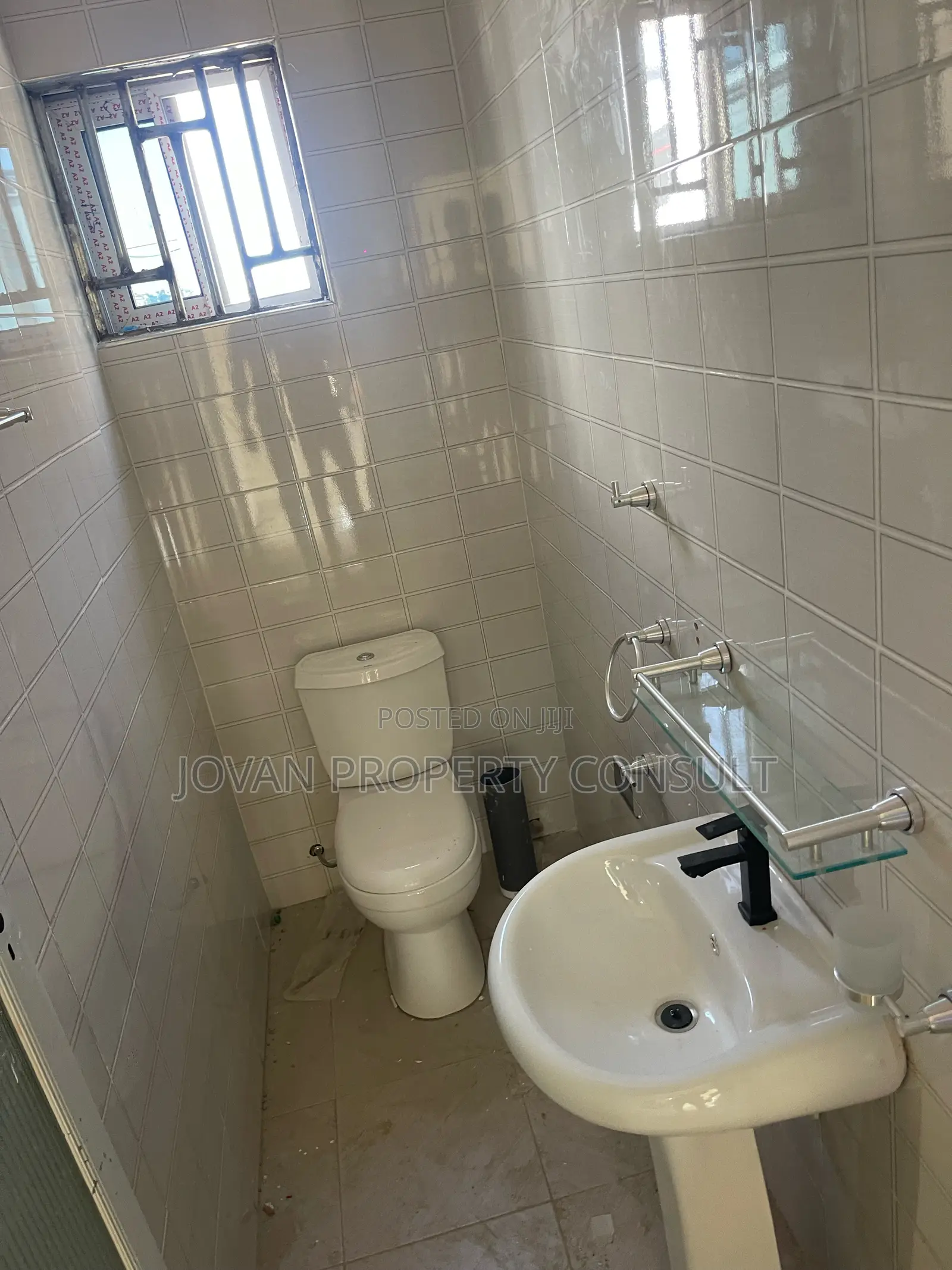 3bdrm House in Pokuase Acp for sale