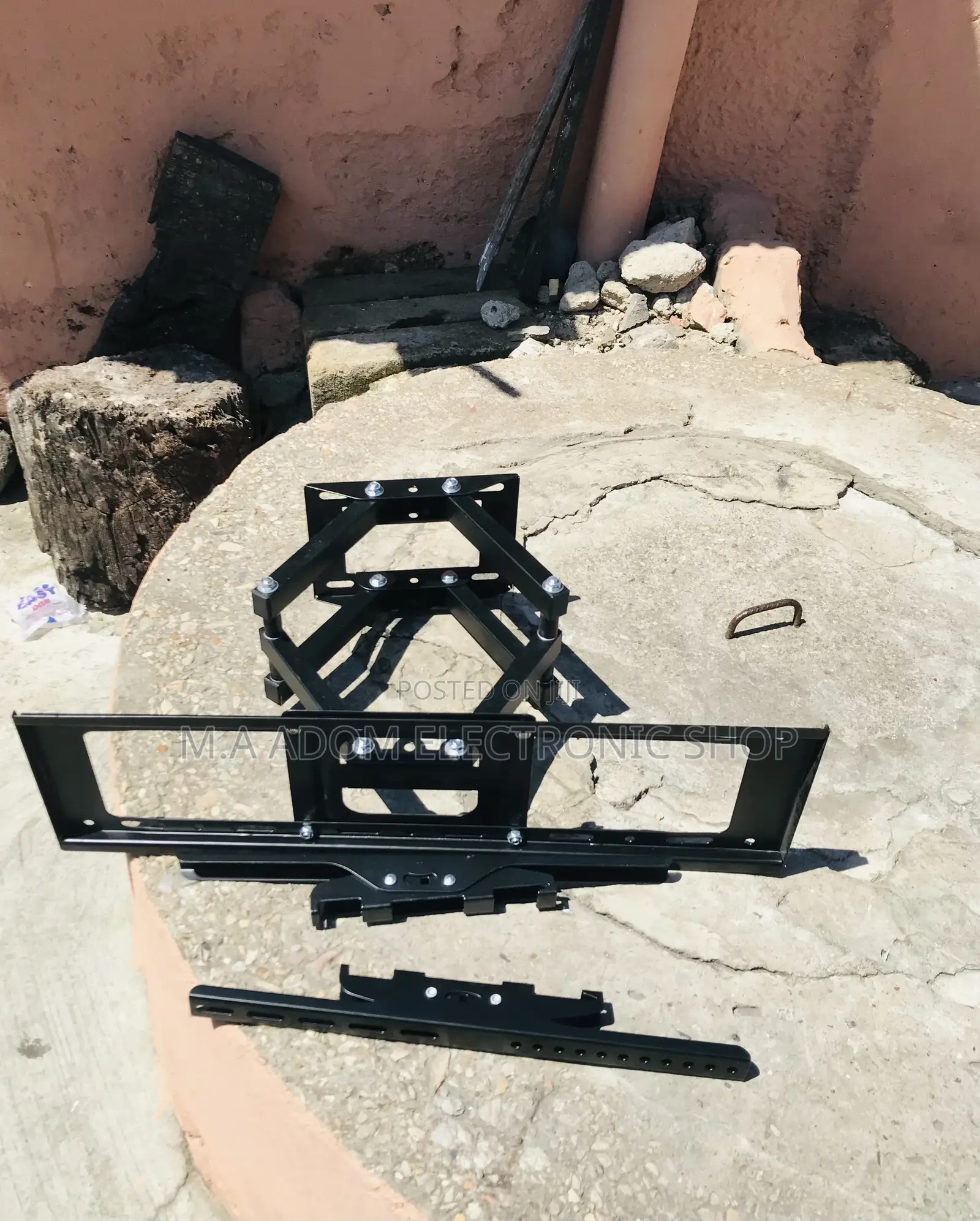 Order Affordable Adjustable Wall Mount for 32”-80” Tv.