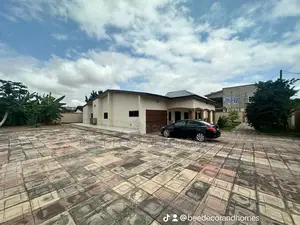 4bdrm House in Bee Decor & Homes, Dome for sale