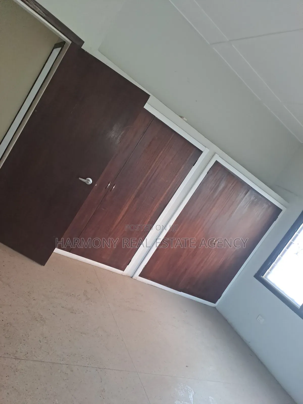 5bdrm House in Dzorwulu for rent