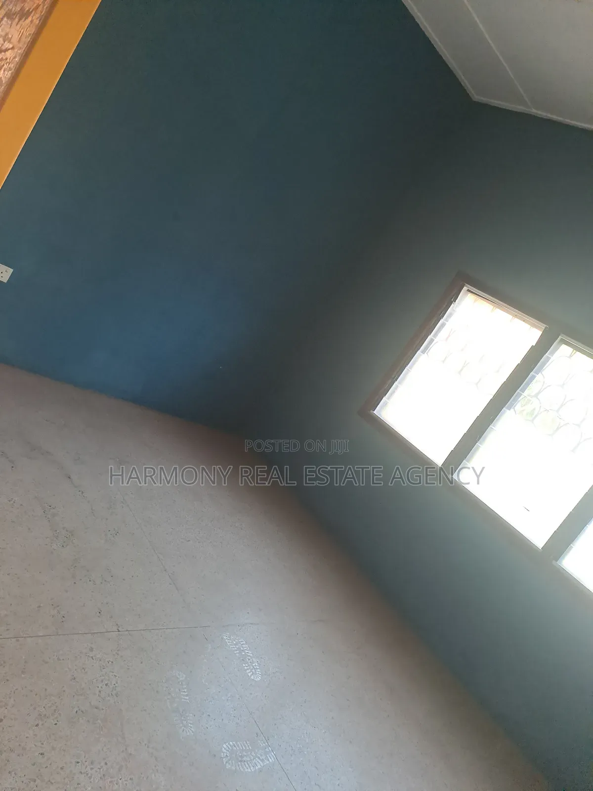5bdrm House in Dzorwulu for rent