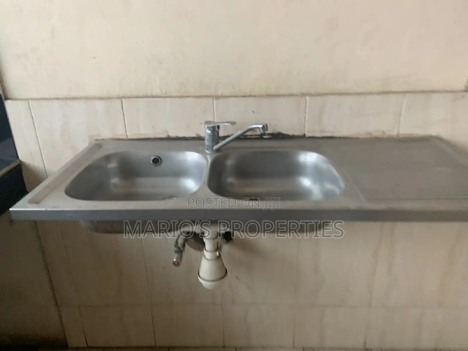 1bdrm Apartment in Mario’S Properties, East Legon for rent