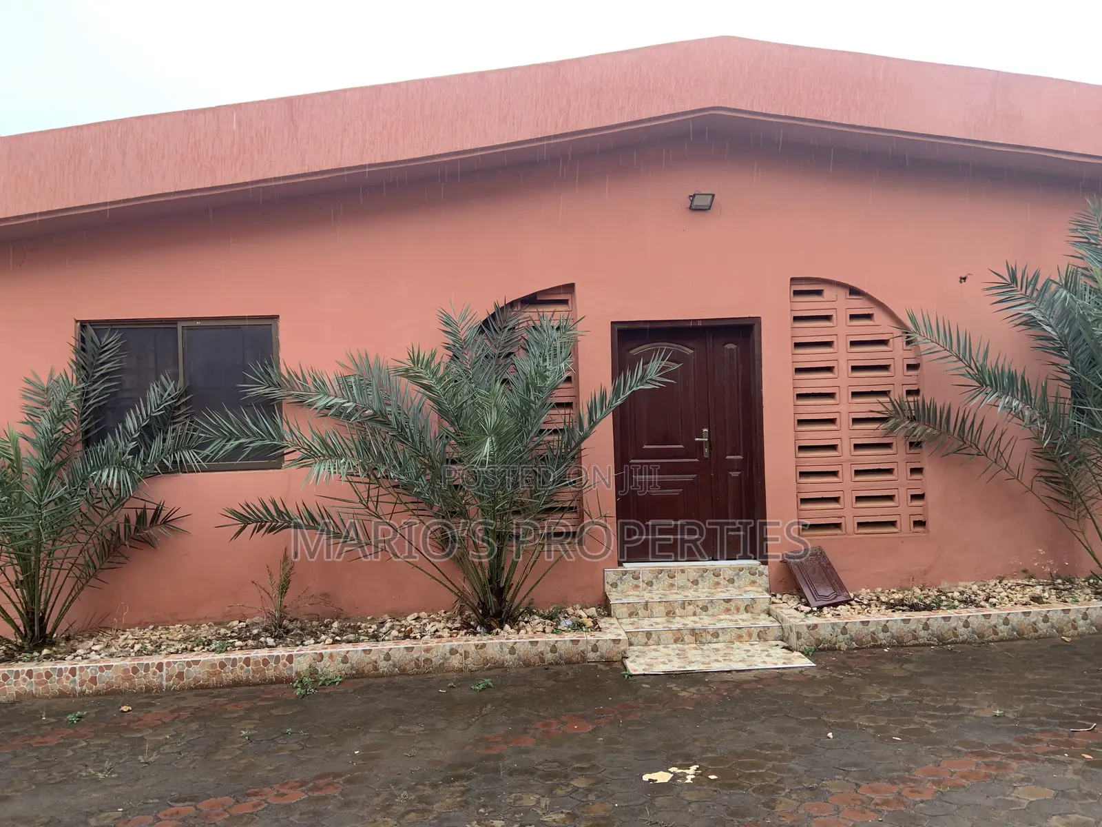 1bdrm Apartment in Mario’S Properties, Adjiriganor for rent