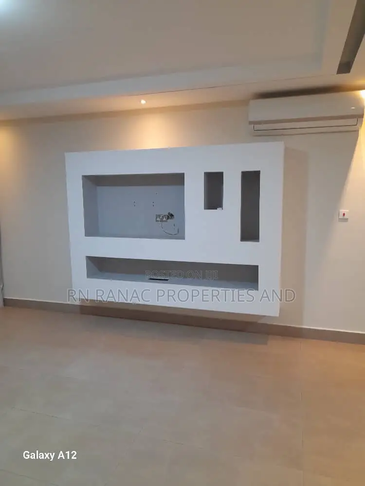 3bdrm Apartment in Tseaddo, Accra Metropolitan for rent in Accra