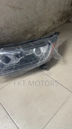 Honda CRV Headlights 2017/2018/2019/2020/2021/2022/2023