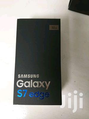 New Samsung Galaxy S7 edge 32 GB Black