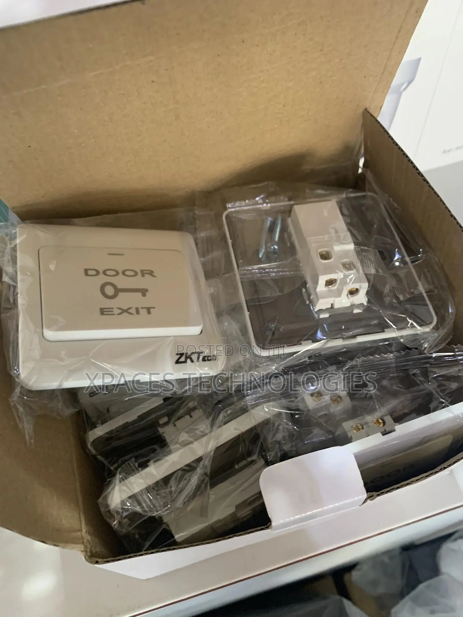 Zkteco Exit Button, Push Button Manual