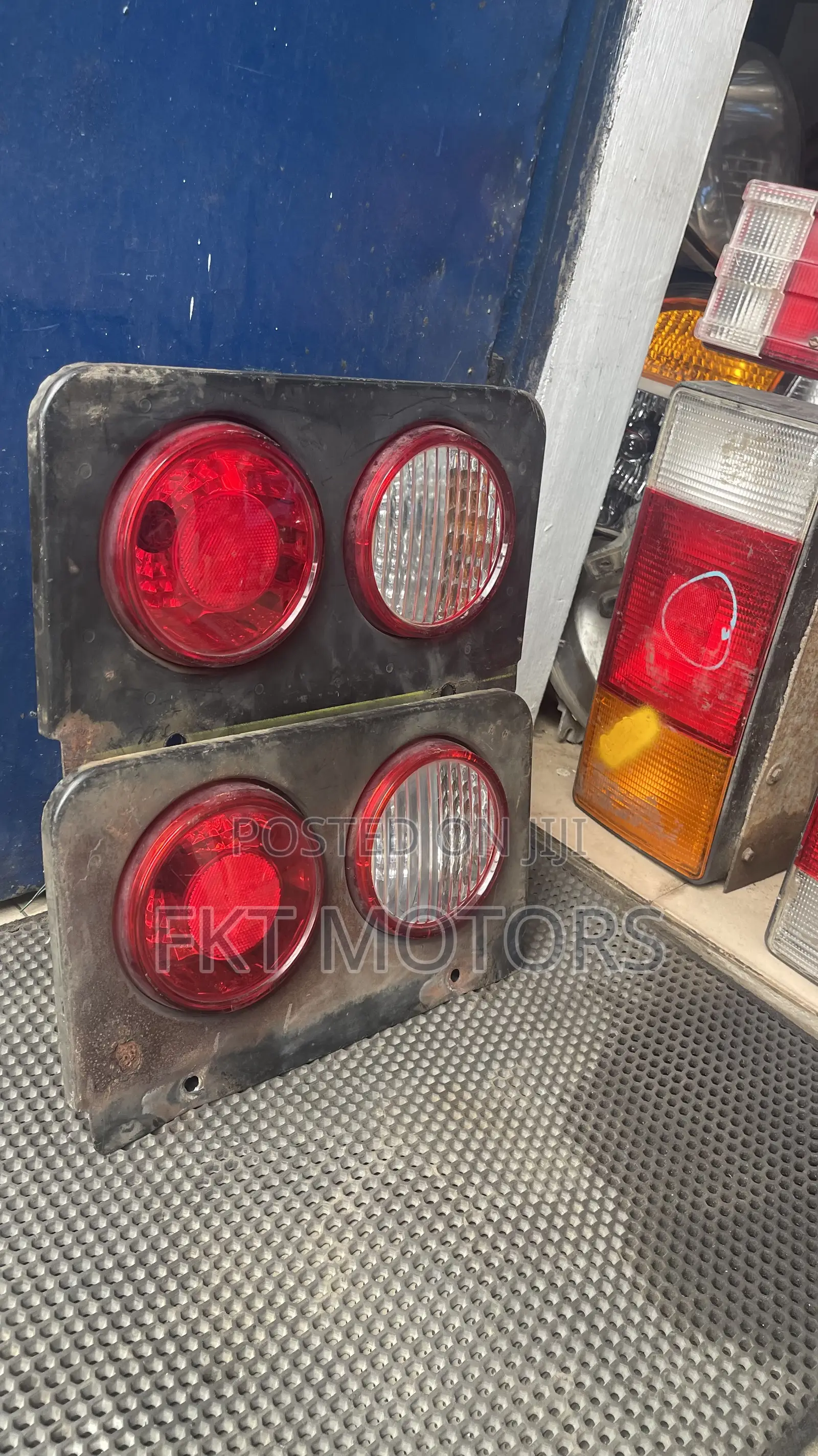 Kia Bongo 3 Headlights And Taillight