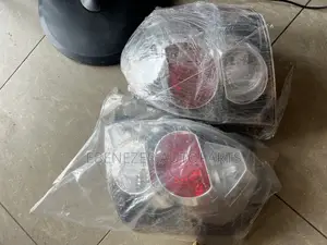 Pontiac Vibe 2009,2010 Taillights