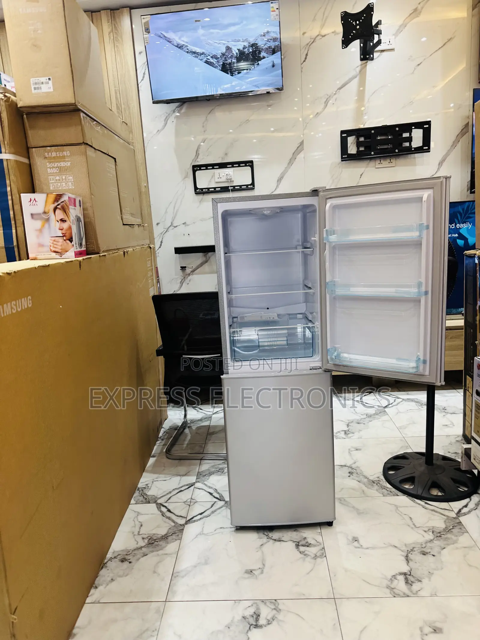 Powerful Sleek Double Door Nasco Nasf2-20 Fridge