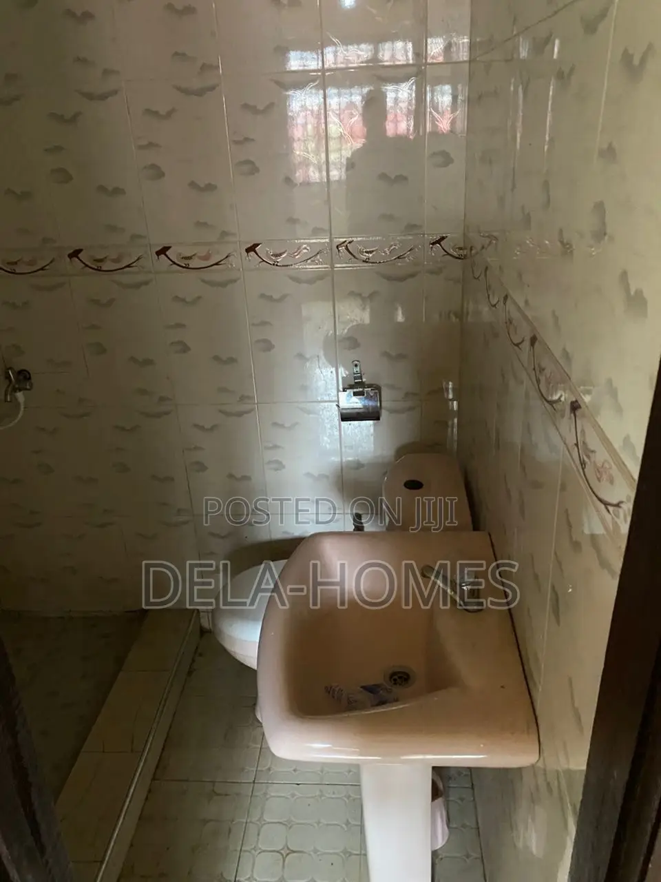 2bdrm Apartment in Madina Un for rent