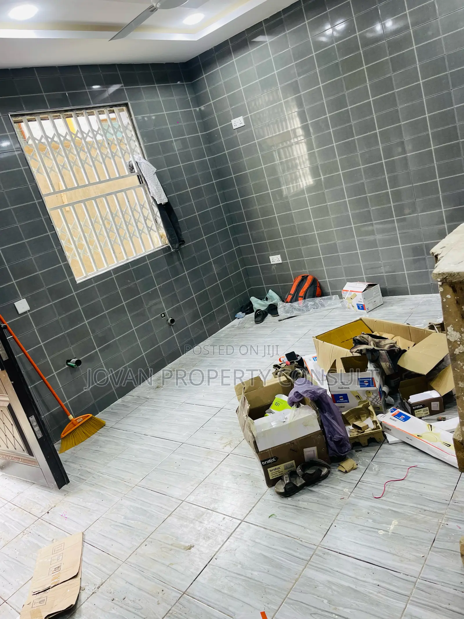 3bdrm House in Ofankor Barrier, Achimota for sale
