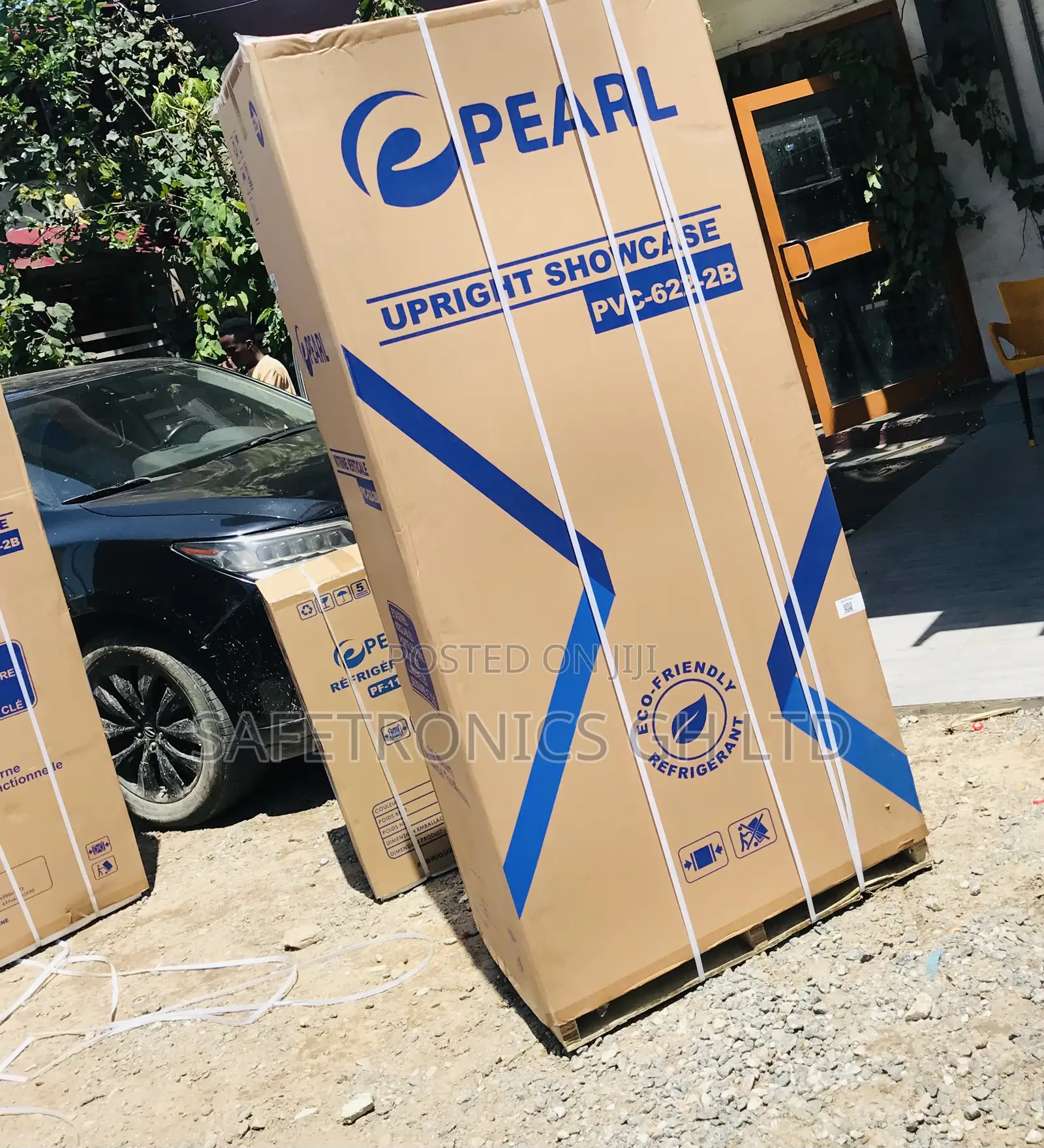 Unique Designed Pearl 400L Display PVC-622 Glass 2 Doors