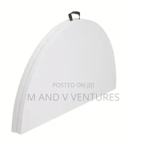 Foldable Table Round Shape