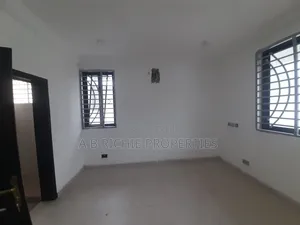 4bdrm House in Ab Richie Properties, Baatsona Total for sale