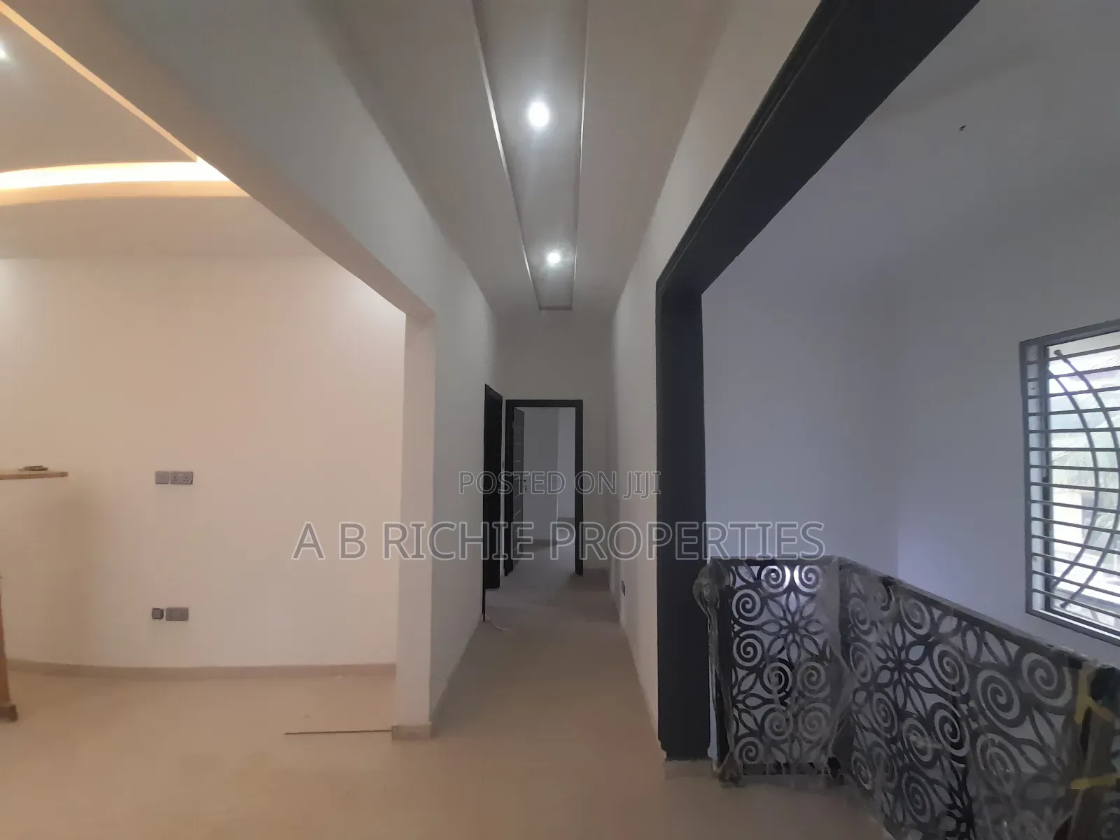4bdrm House in Ab Richie Properties, Baatsona Total for sale