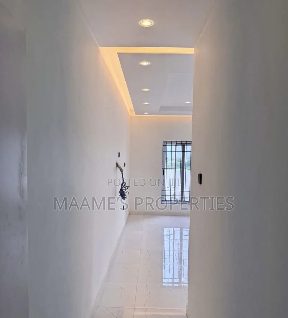 3bdrm House in Aburi for sale