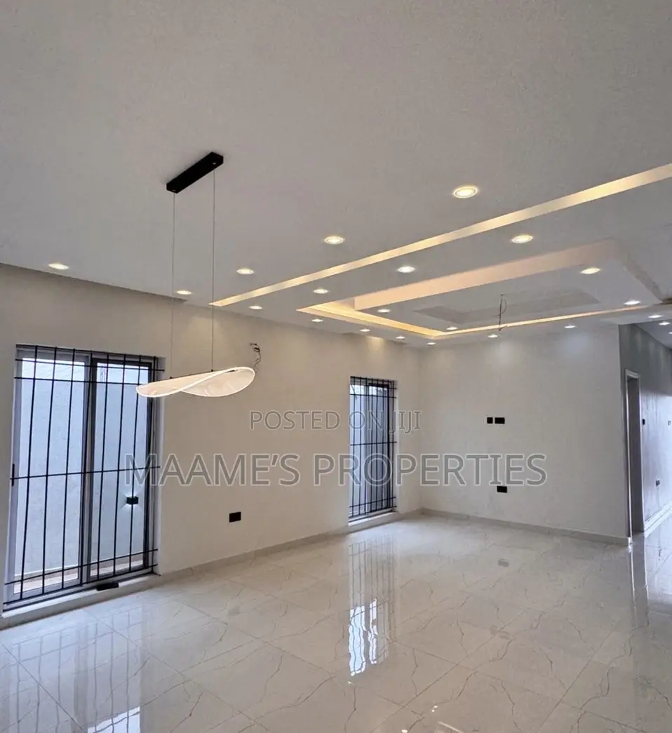 3bdrm House in Aburi for sale