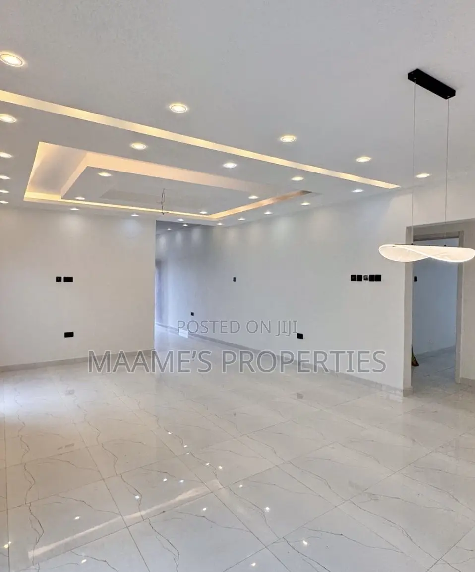 3bdrm House in Aburi for sale