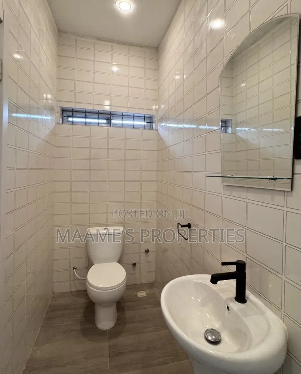 3bdrm House in Aburi for sale