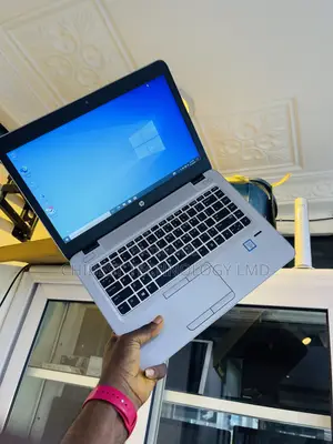 Photo - Laptop HP EliteBook 840 G3 8GB Intel Core I5 SSD 256GB