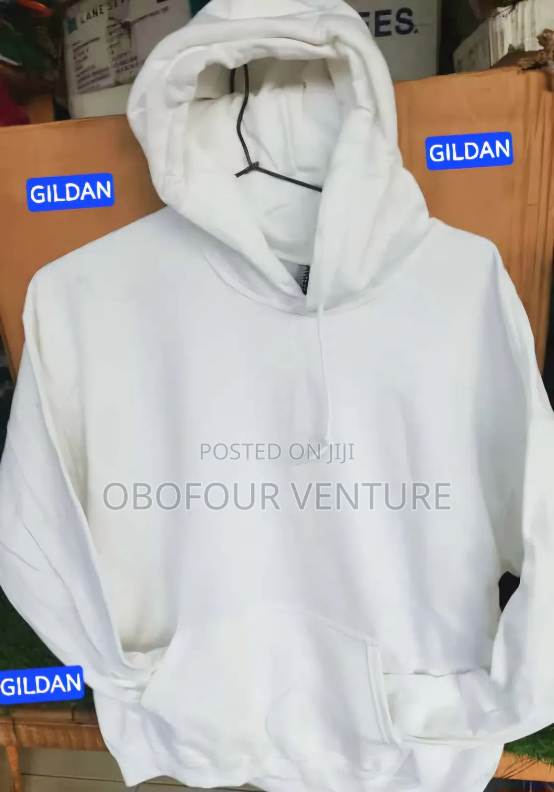 Gildan
The Heavy Blend