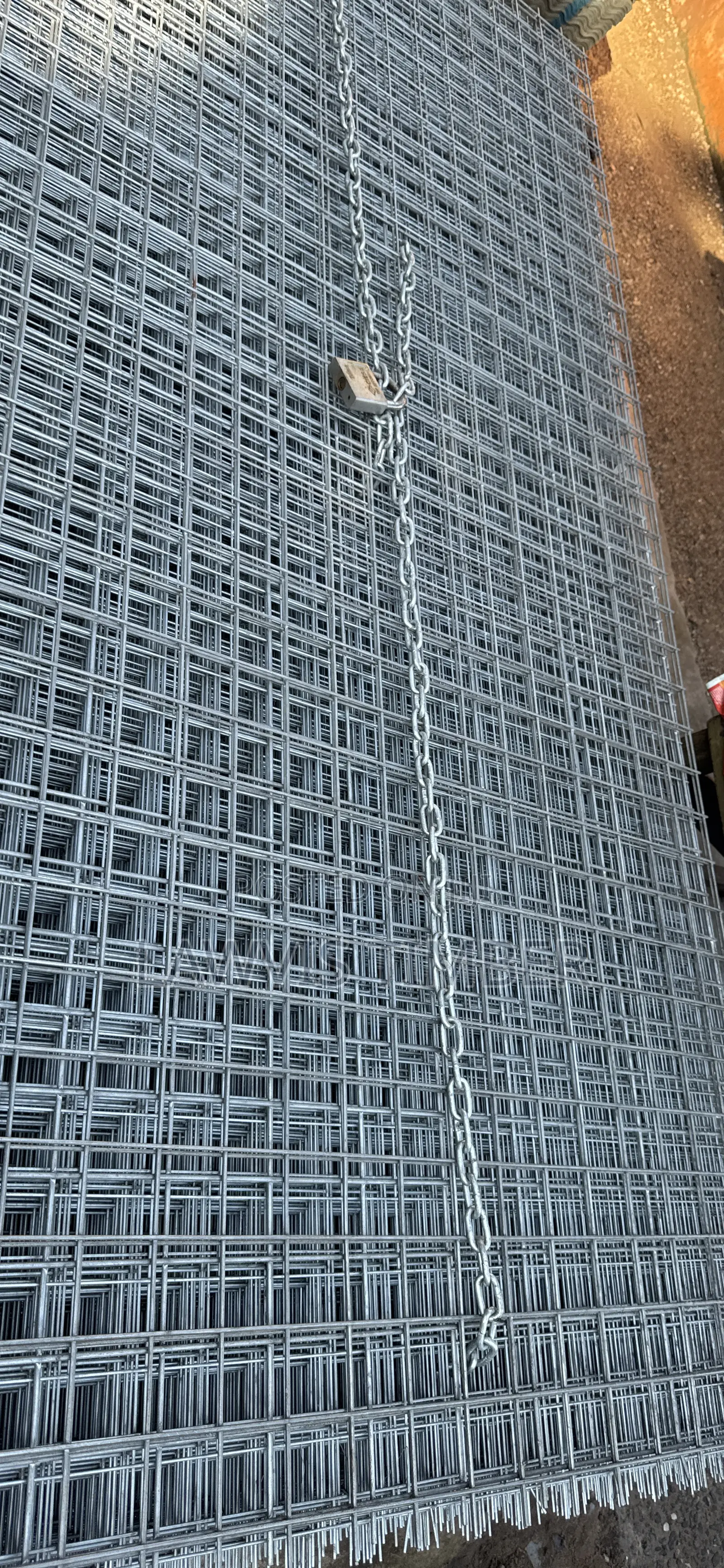 Wire Mesh / 4x8 / Window Mesh ( Delivery Only )