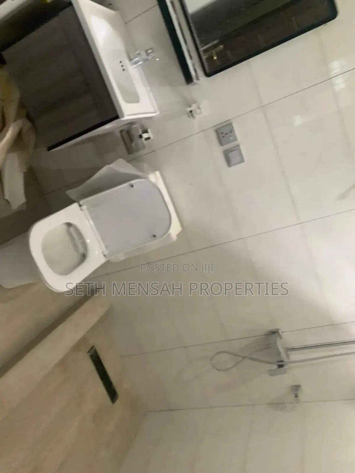 4bdrm House in Skm Properties, Spintex for sale