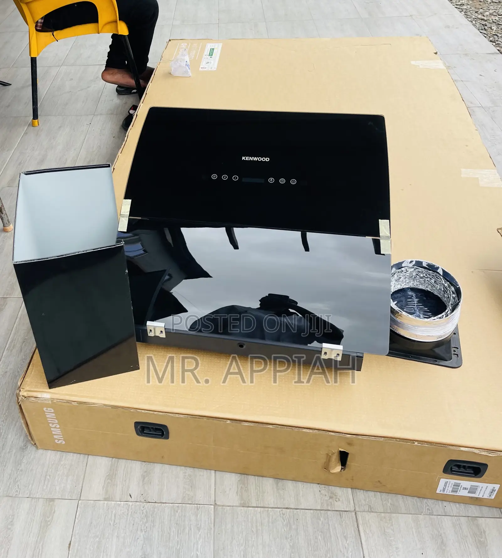 Energy Sufficient Kenwood 60cm Touch Screen Heat Extractor.