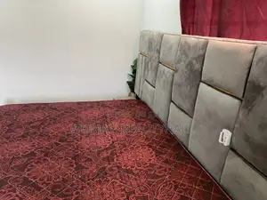 Morden King Size Bed With Mattress