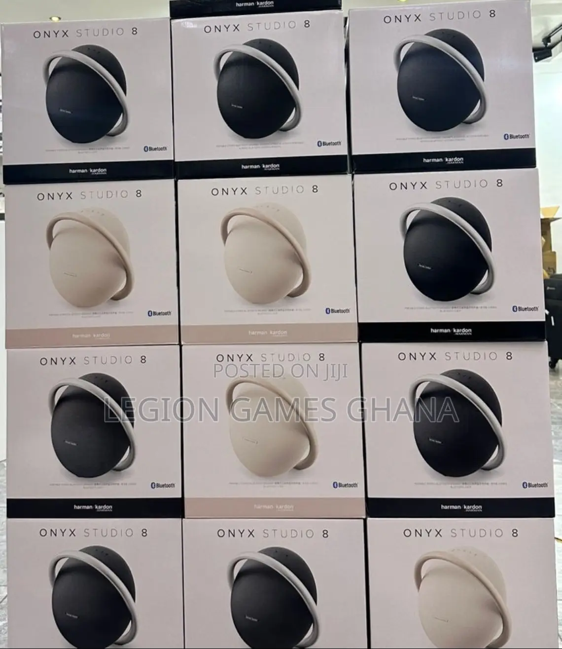 Onyx Studio 8