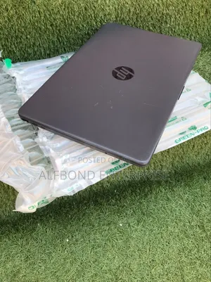 Laptop HP 255 G8 8GB AMD Ryzen 5 SSD 256GB