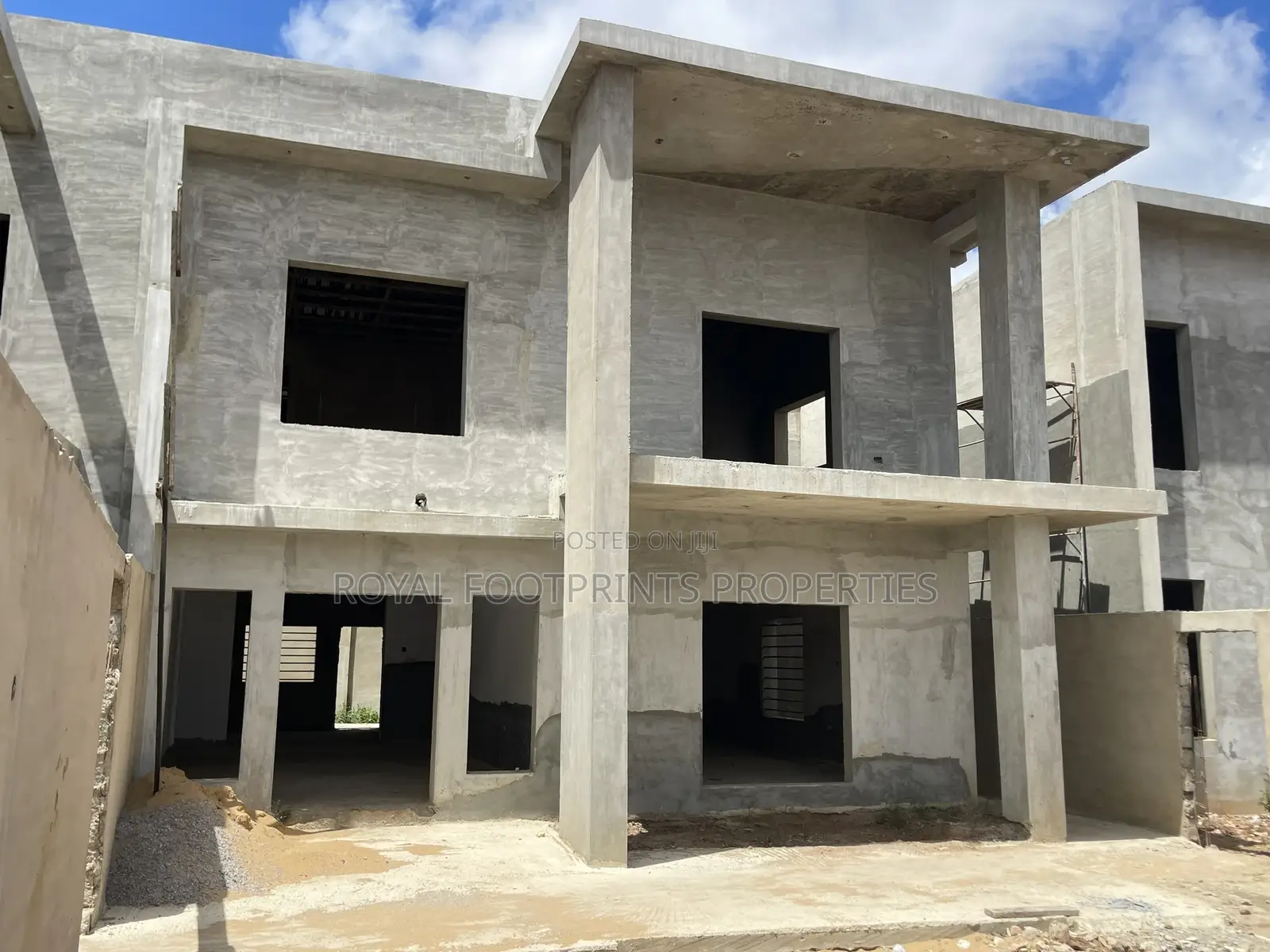 4bdrm House in Royal Footprints, East Legon for sale