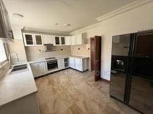 5bdrm House in American Embassy, Cantonments for rent