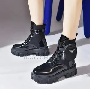 High End Louis Vuitton Boots Sneakers Shoes