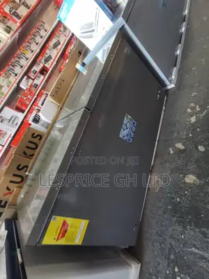 Able// Pearl 400L Chest Freezer