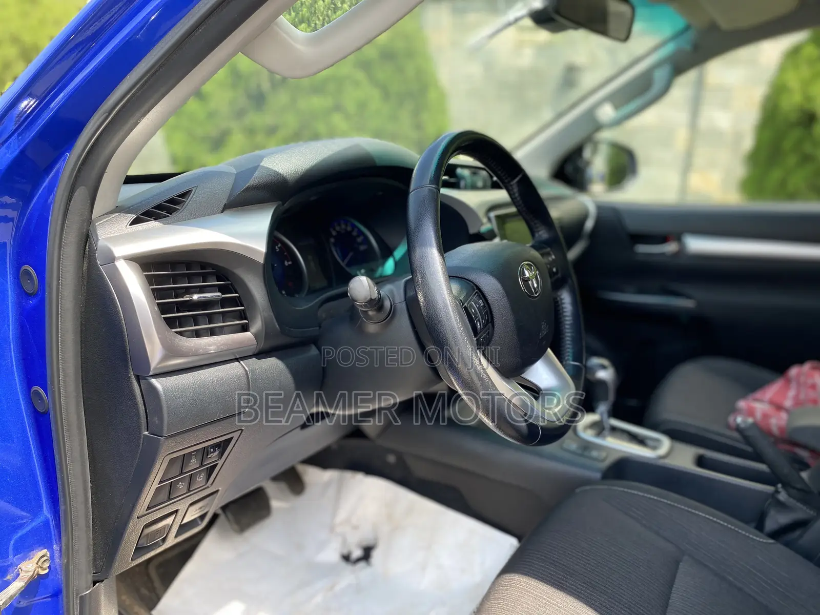 Toyota Hilux Revo Smart Cab Petrol 2.7 RWD 2018 Blue