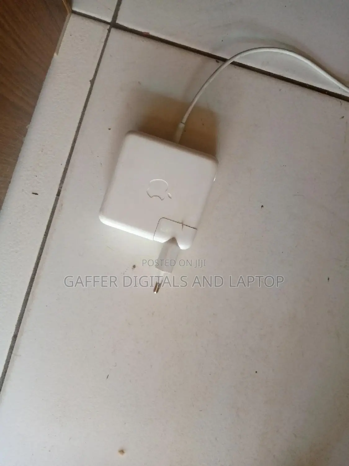Brand New Apple Chargers