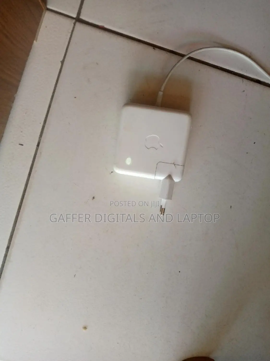 Brand New Apple Chargers