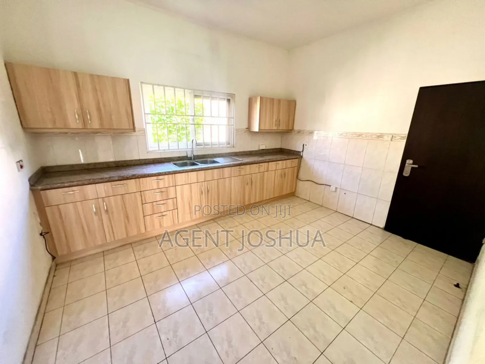 3bdrm House in Regimanuel Estate, Airport Residential Area for rent