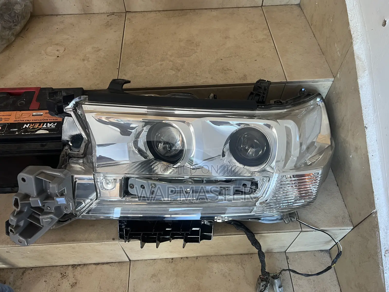 Original Landcruiser Headlight 2016 , 2017 , 2018 , 2019