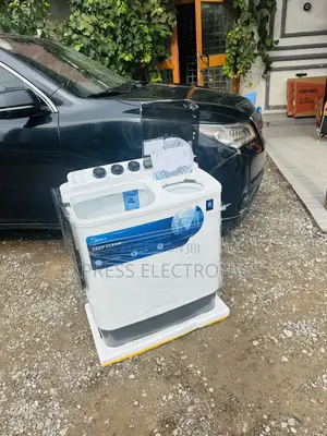 Lovely  New Washing Machine 8kg Topload Twintub