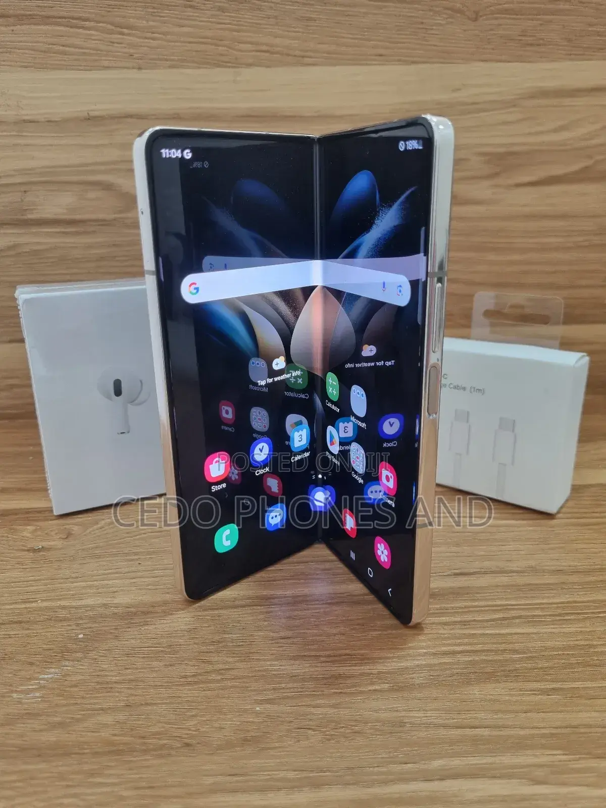 Samsung Galaxy Z Fold4 256 GB Gold