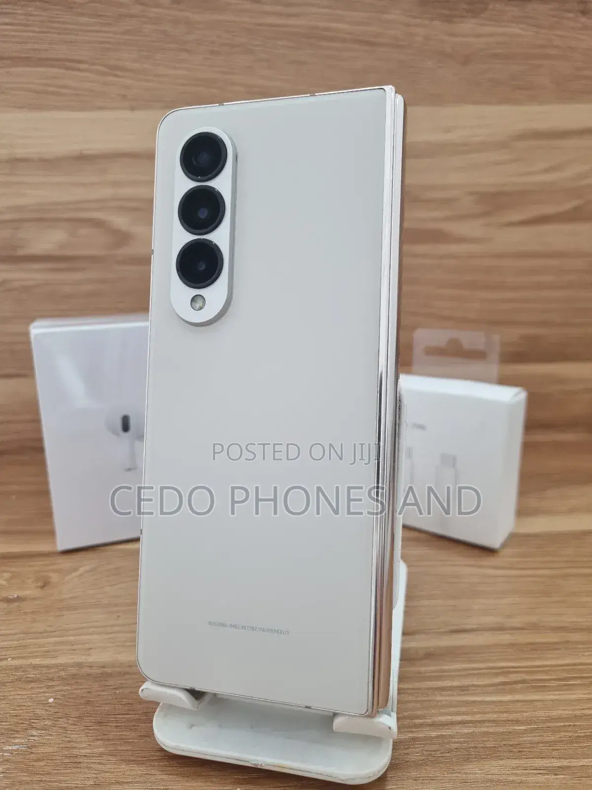 Samsung Galaxy Z Fold4 256 GB Gold