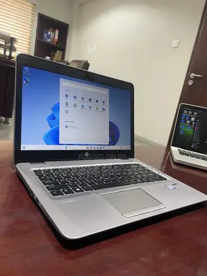 Laptop HP EliteBook 840 G3 8GB Intel Core I5 SSD 256GB