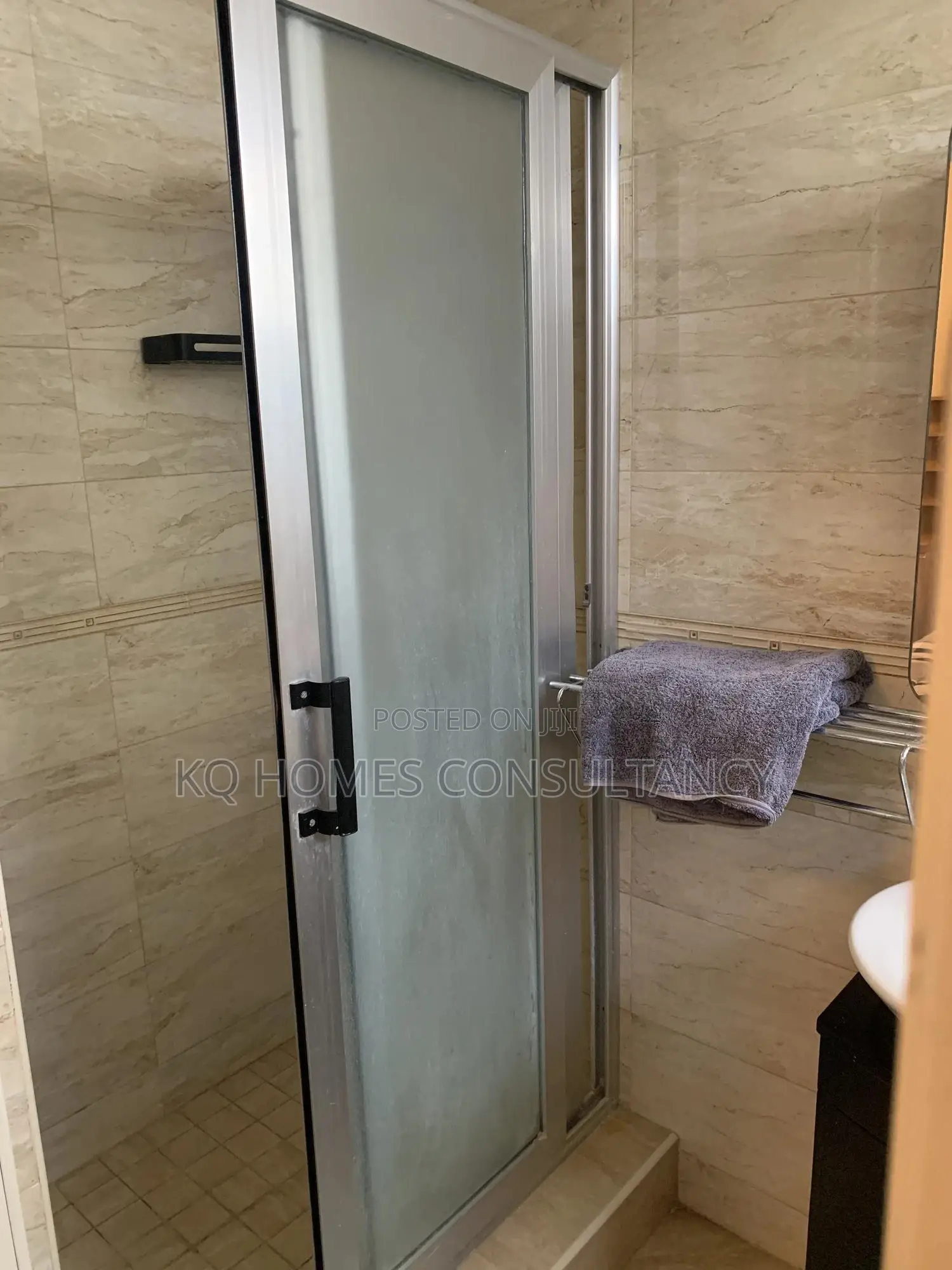 Furnished 2bdrm Apartment in Osu for rent