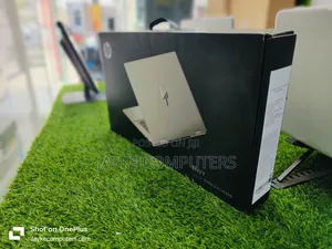 New Laptop HP Envy X360 12GB AMD Ryzen 5 SSD 256GB