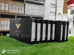 New Laptop HP Victus 15 16GB AMD Ryzen 7 SSD 1T