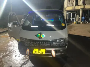 Photo - Kia Pregio 2006 White